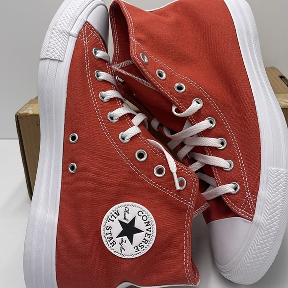 Converse Men’s 152620C Chuck Taylor All Star Canvas
Sneakers - Picture 11 of 16
